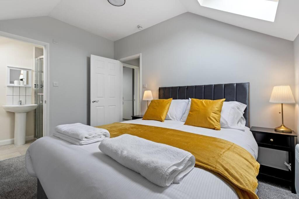 Modern Apartment Free Off Road Parking King Bed Suite 9 Nottingham Buitenkant foto